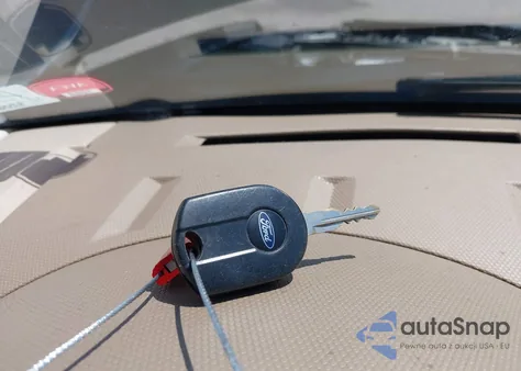 2008 Ford Escape Limited z USA, uszkodzony, nr VIN 1FMCU94188KC63633